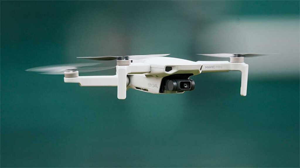 ¿Quién regula el uso de drones en Perú?